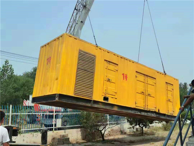 绵阳300KW柴油发电机组油耗是多少？